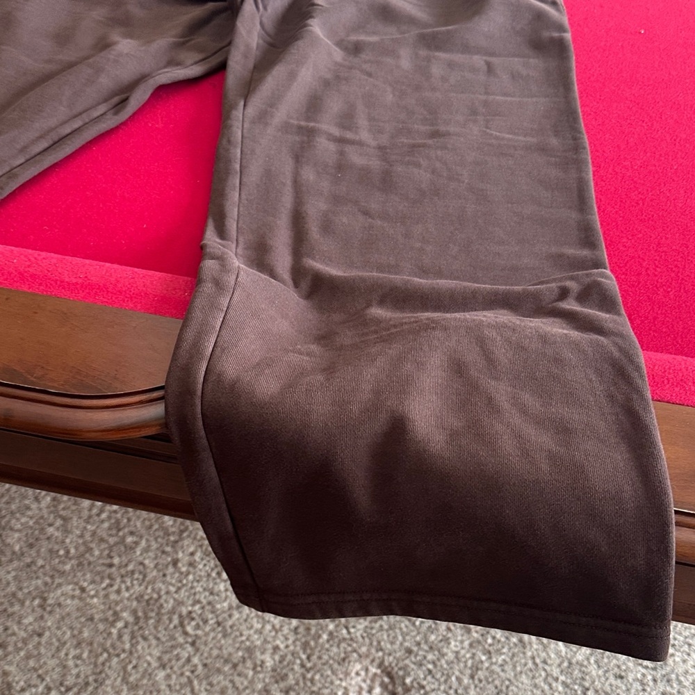 SKIMS Espresso Boyfriend Fleece Sweatpants - Picture 4 of 13